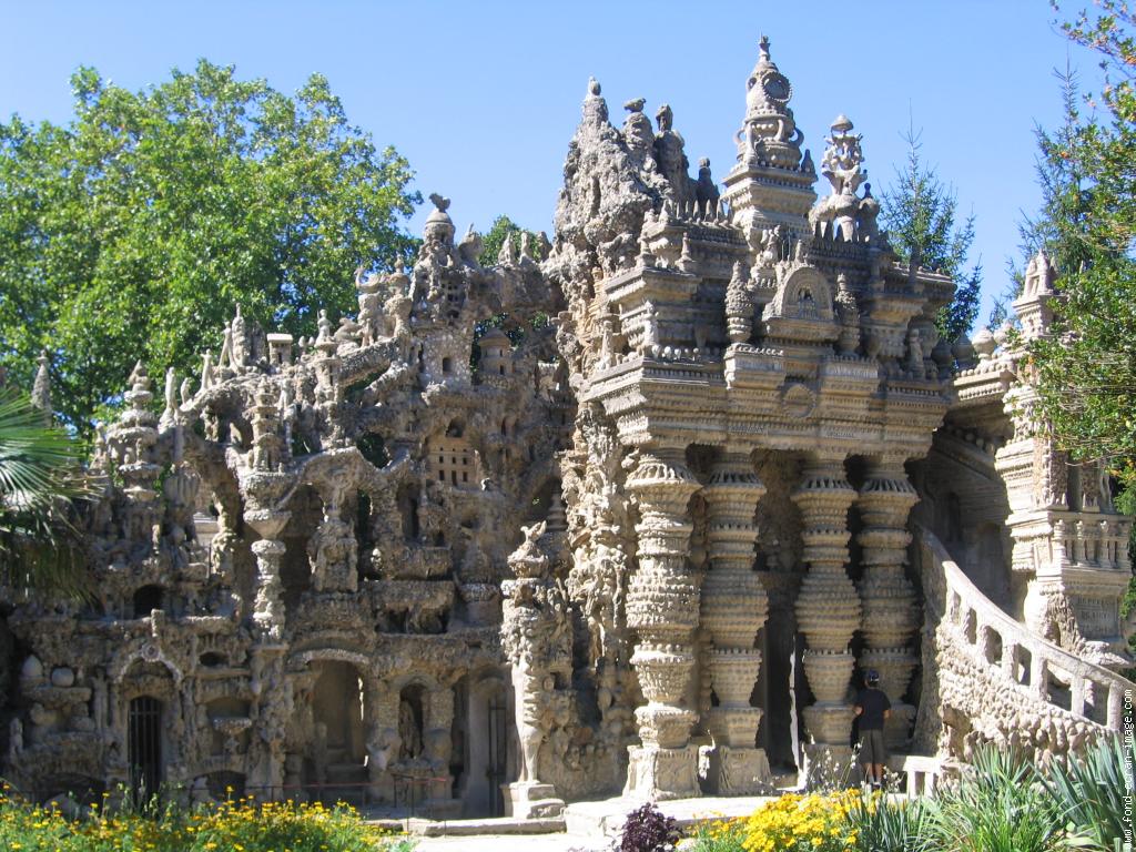 Le palais idéal du facteur cheval